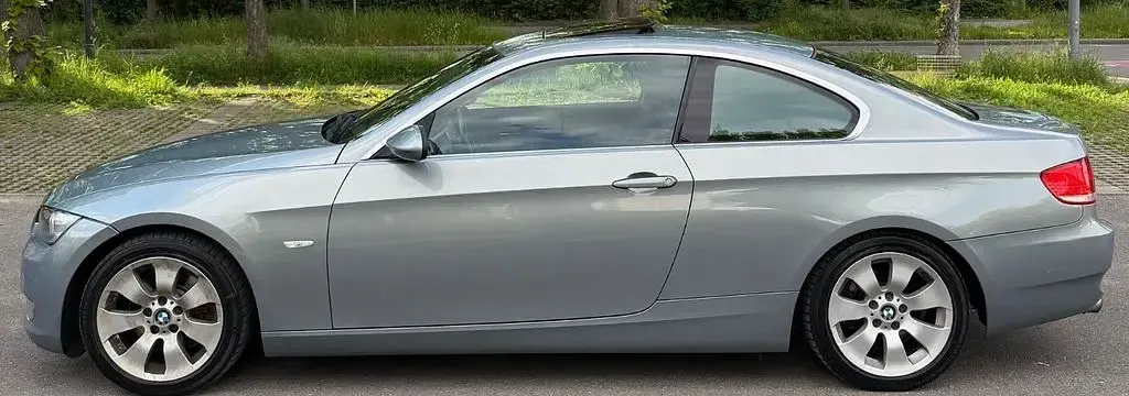 Gebraucht BMW 325 218 PS (160 kW) 2007 Coupé