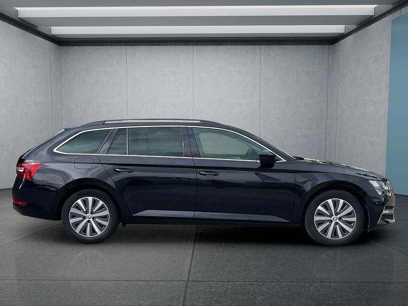 Gebraucht Skoda Superb 218 PS (160 kW) 2022 Schwarz Kombi