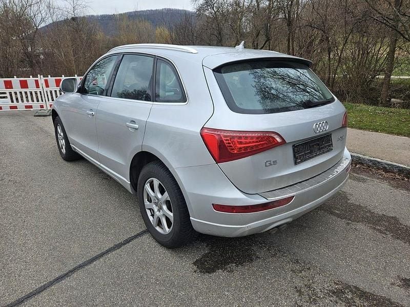 Gebraucht Audi Q5 170 PS (125 kW) 2009 Silber SUV