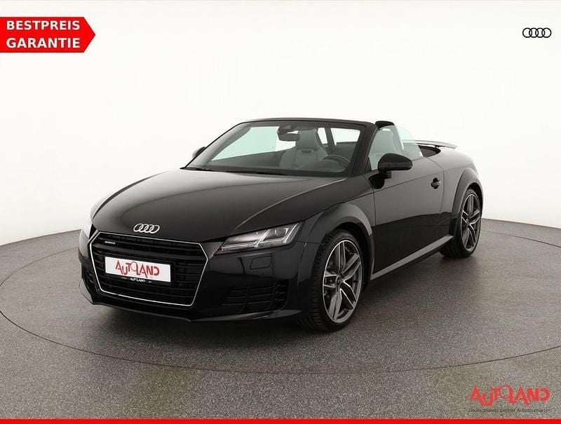 Gebraucht Audi TT Roadster Ambiente 230 PS (169 kW) 2016 Mythosschwarz metallic (metallic) Cabrio