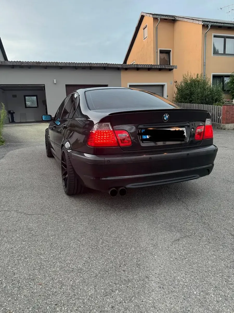 Gebraucht BMW 330 M Sport 231 PS (169 kW) 2001 Schwarz Limousine