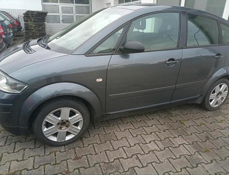 Grau Gebraucht 2002 Audi A2 Kleinwagen | 1.999 € (Etwas zu teuer) - Bild 1/4