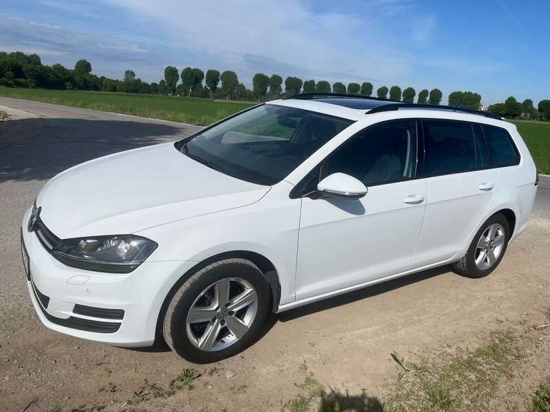 Gebraucht 2016 VW Golf VII Comfortline Kombi | 13.300 € (Guter Preis) - Bild 1/4
