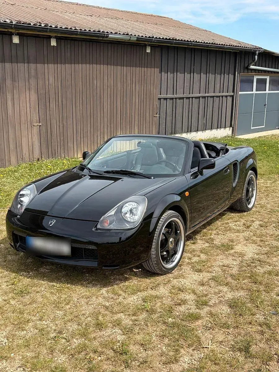 Gebraucht Toyota MR2 140 PS (102 kW) 2000 Schwarz Cabrio