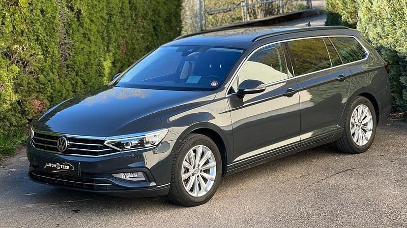 Gebraucht VW Passat Business 150 PS (110 kW) 2020 Grau Kombi