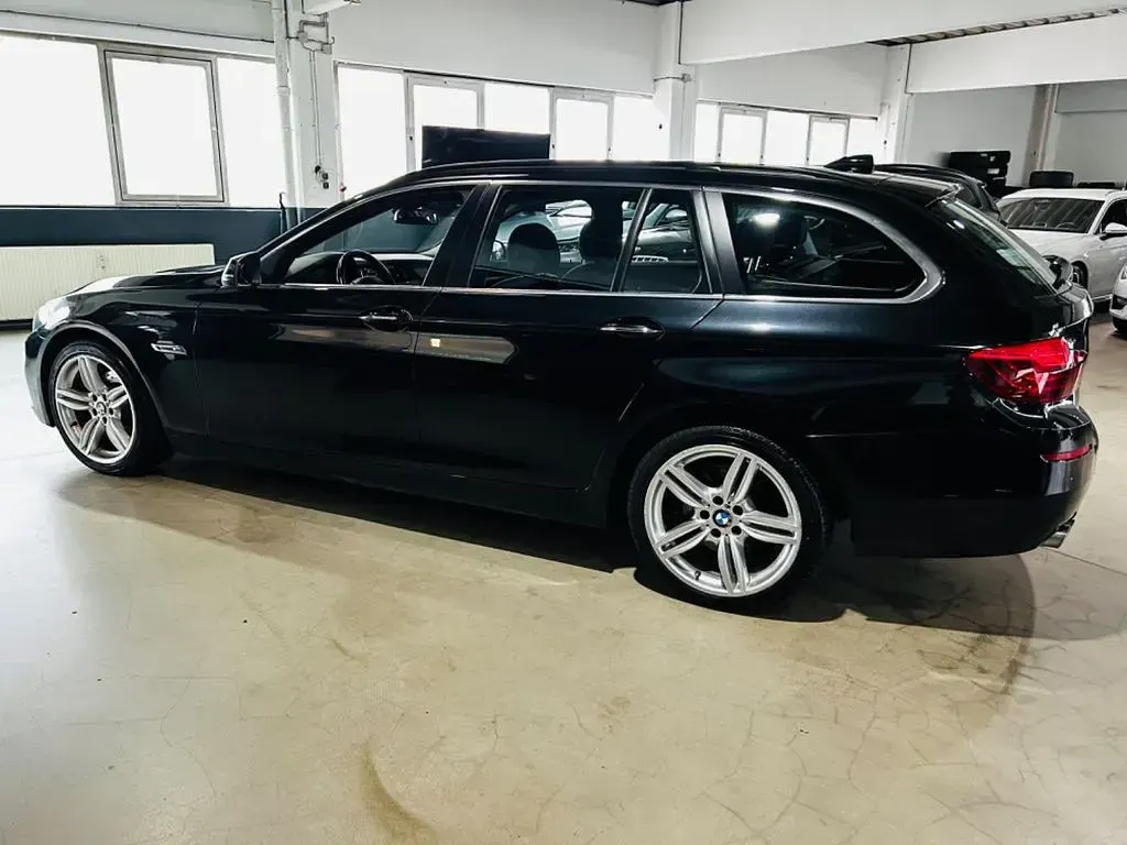 Używany BMW 520 Performance 190 KM (139 kW) 2016 Czarny Kombi