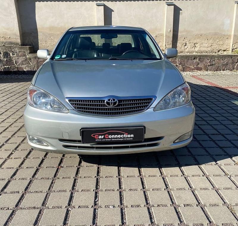 Gold Gebraucht 2003 Toyota Camry Limousine | 3.499 € (Superpreis) - Bild 1/4
