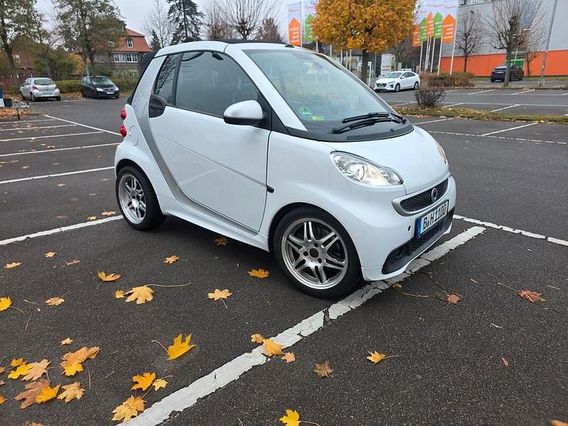 Weiß Gebraucht 2014 Smart ForTwo Cabrio Pulse Cabrio | 5.500 € (Fairer Preis) - Bild 1/4