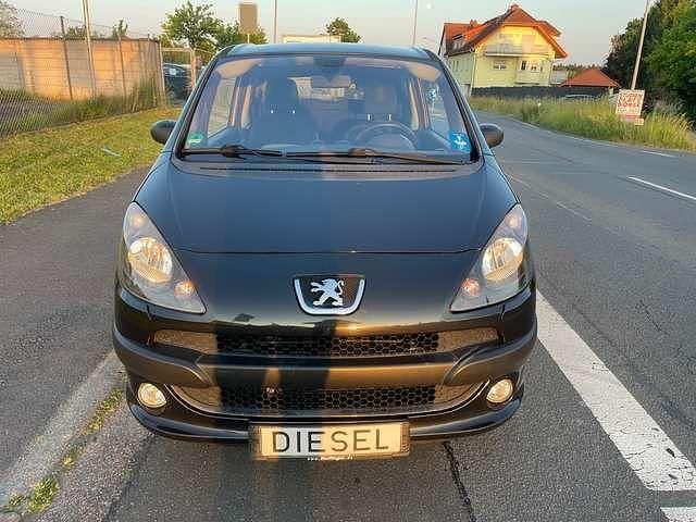 Gebraucht Peugeot 1007 Sport 109 PS (80 kW) 2008 Schwarz Van / Kleinbus
