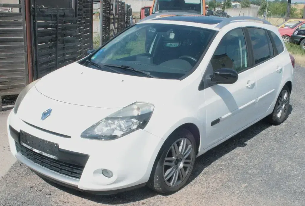 Gebraucht Renault Clio Night&Day 103 PS (75 kW) 2011 Weiß Limousine