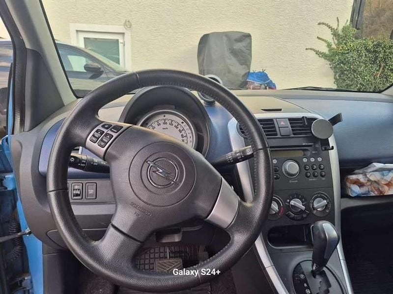 Gebraucht Opel Agila Edition 94 PS (69 kW) 2010 Blau Kleinwagen