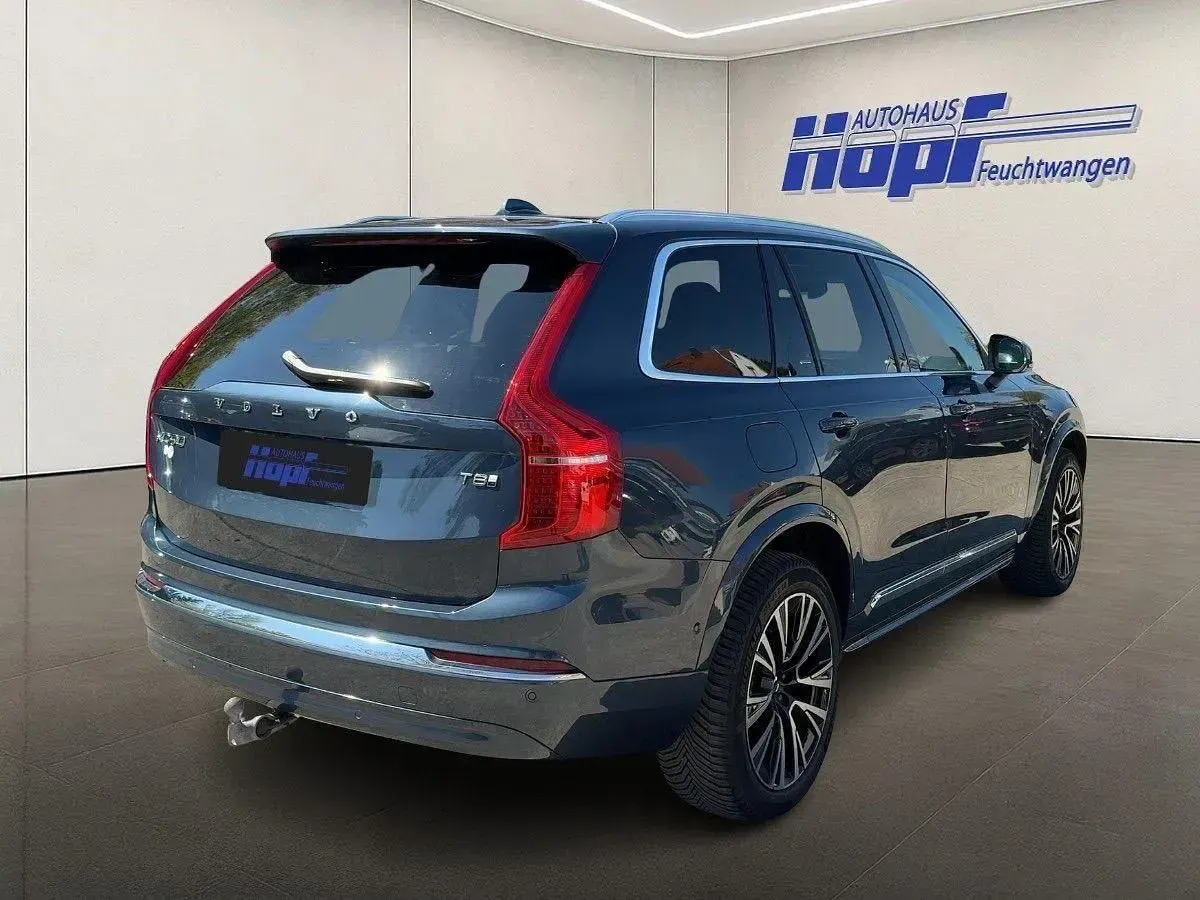 Używany Volvo XC90 Plus 455 KM (334 kW) 2025 Niebieski SUV