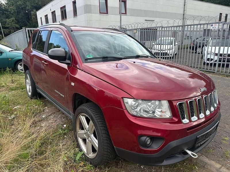 Deep cherry red crystal pear Gebraucht 2012 Jeep Compass Limited SUV | 1.150 € - Bild 1/4