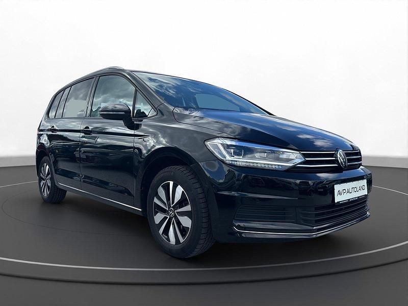 Gebraucht VW Touran Goal 150 PS (110 kW) 2025 Schwarz Van / Kleinbus