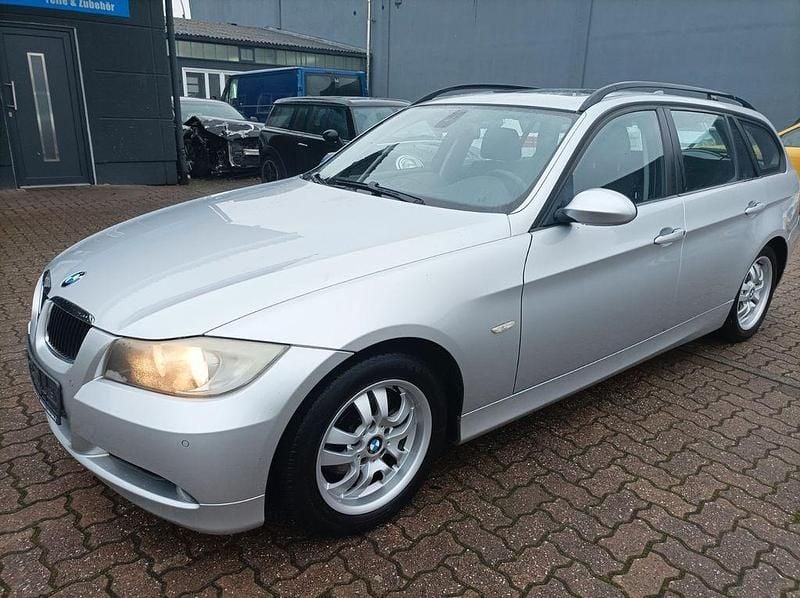 Gebraucht BMW 320 150 PS (110 kW) 2006 Silber Kombi