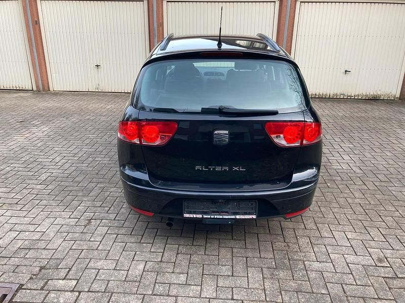 Gebraucht Seat Altea XL 90 PS (66 kW) 2012 Schwarz Van / Kleinbus