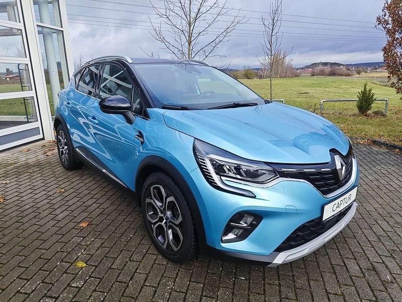 Aquamarin blau+blackpearlschw Gebraucht 2020 Renault Captur Intens SUV | 19.990 € (Etwas zu teuer) - Bild 1/4