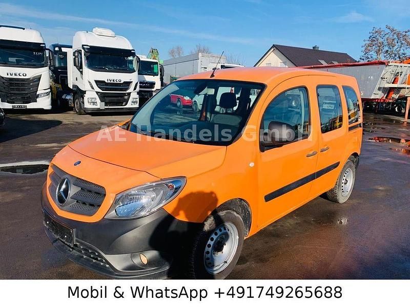 Gebraucht Mercedes Citan 111 110 PS (80 kW) 2016 Orange Kombi