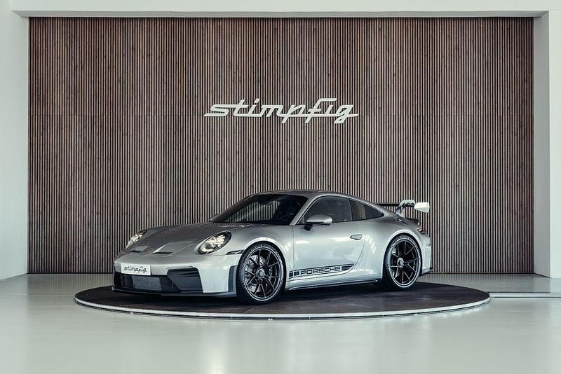 Neu Porsche 992 510 PS (375 kW) 2025 Silber