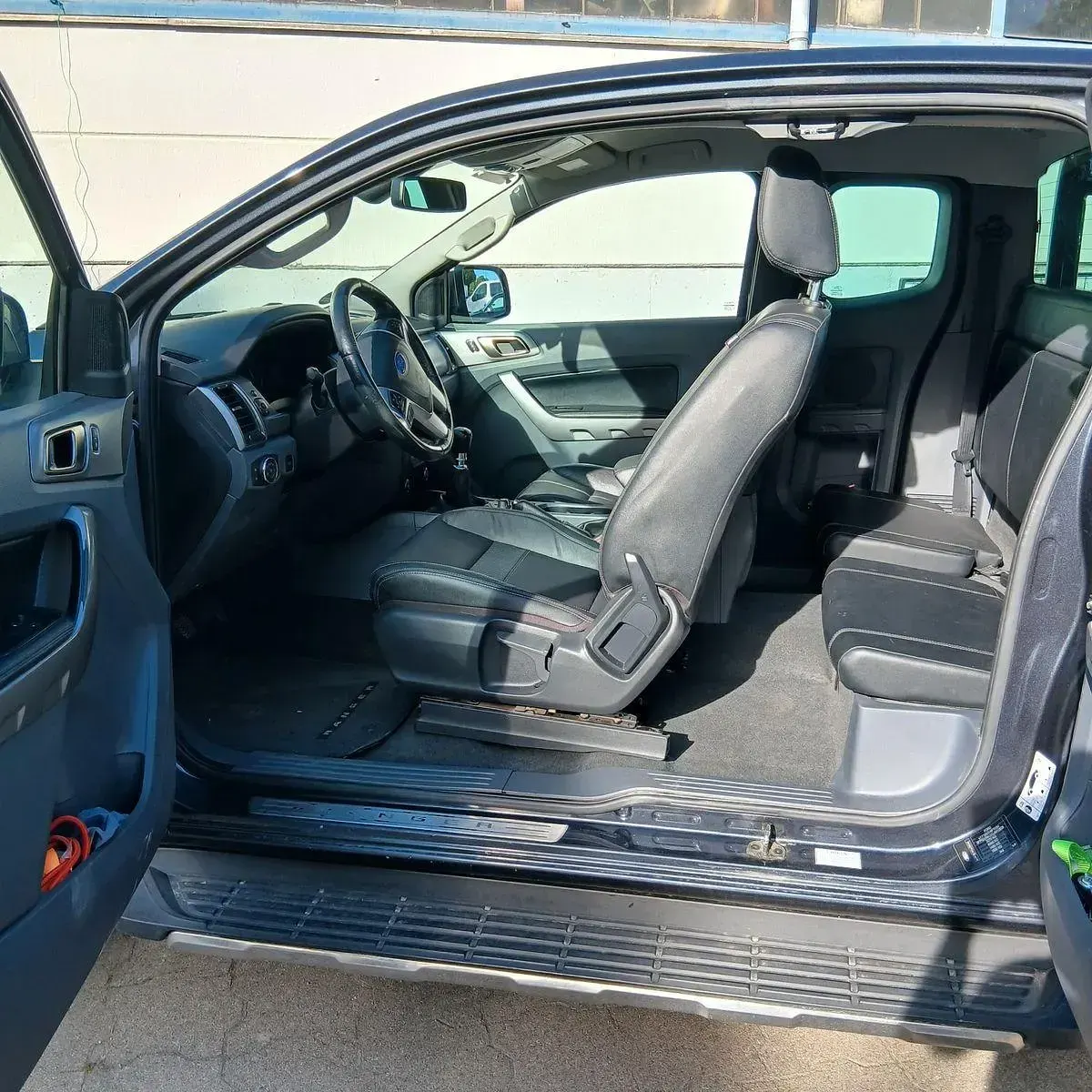 Gebraucht Ford Ranger Limited 200 PS (147 kW) 2018 Grau Pickup