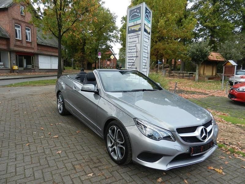 Grau Gebraucht 2013 Mercedes E250 Cabrio | 19.999 € (Guter Preis) - Bild 1/4