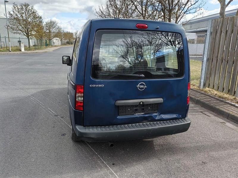 Gebraucht Opel Combo 90 PS (66 kW) 2007 Blau Van / Kleinbus