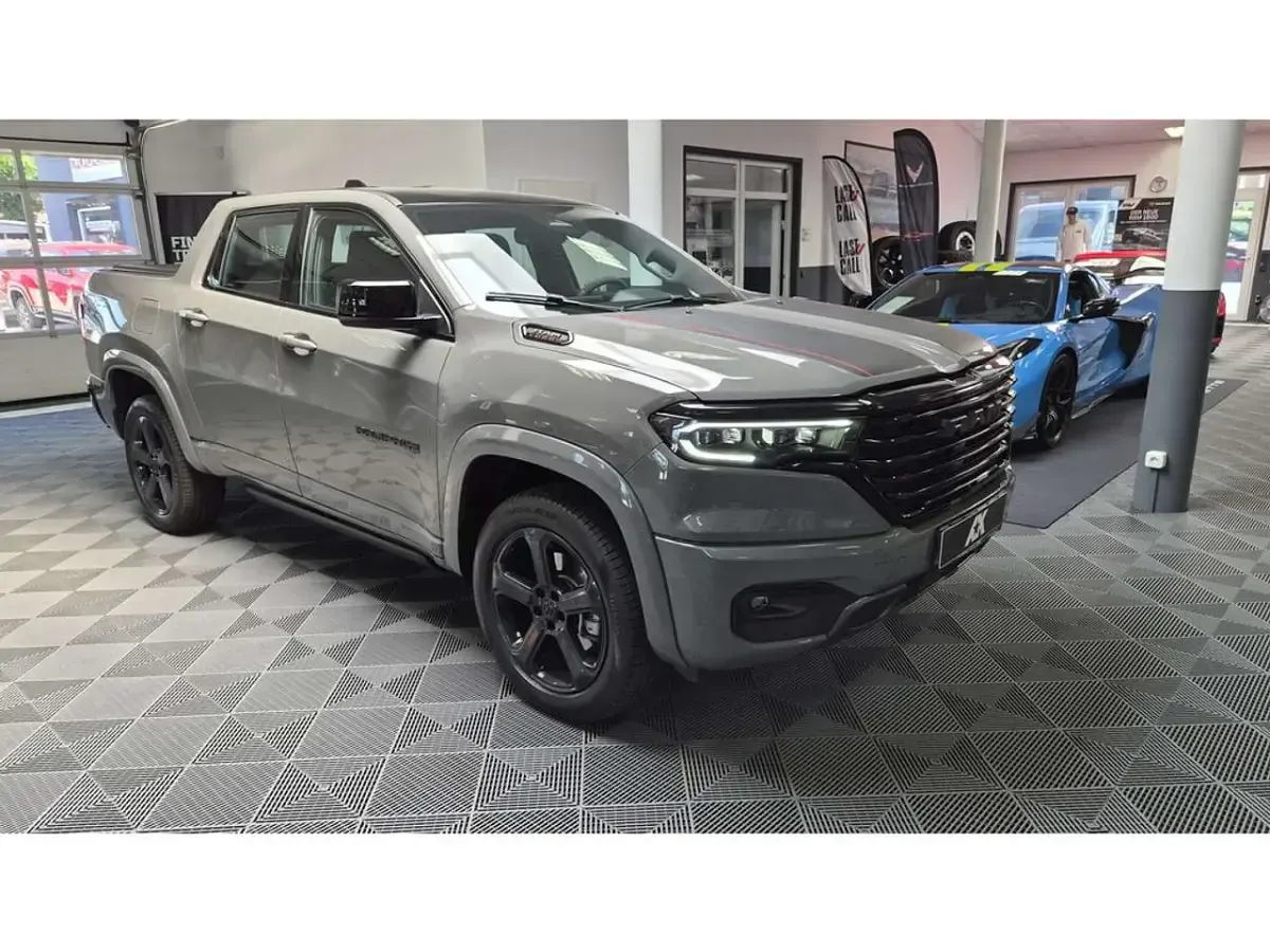 Neu Dodge Ram 272 PS (200 kW) 2026 Diamond black Pickup