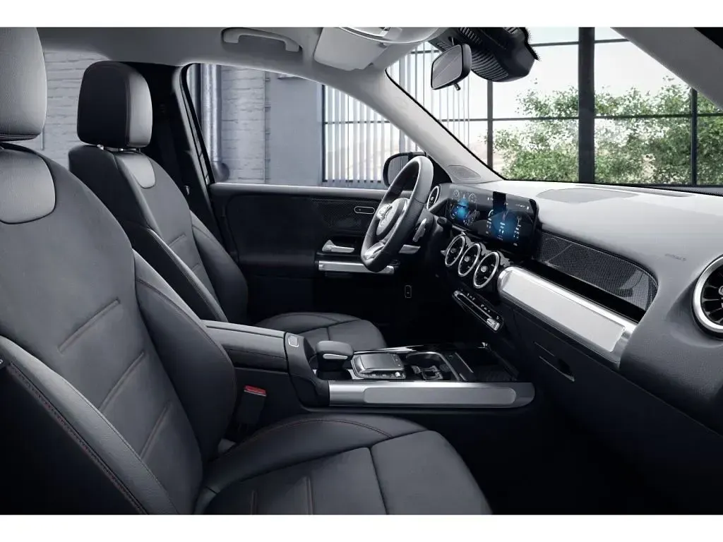 Gebraucht Mercedes GLB200 AMG 150 PS (110 kW) 2021 Schwarz nachtschwarz uni SUV