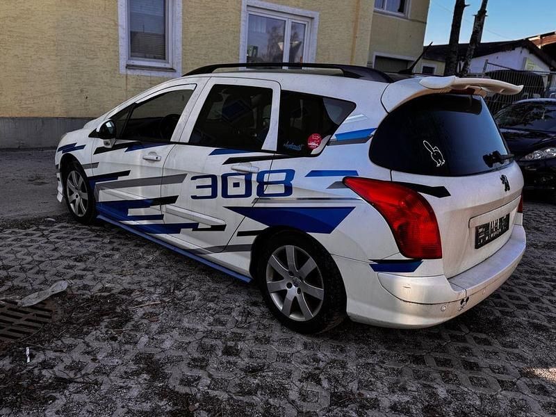 Gebraucht Peugeot 308 SW Premium 156 PS (114 kW) 2011 Schwarz Kombi