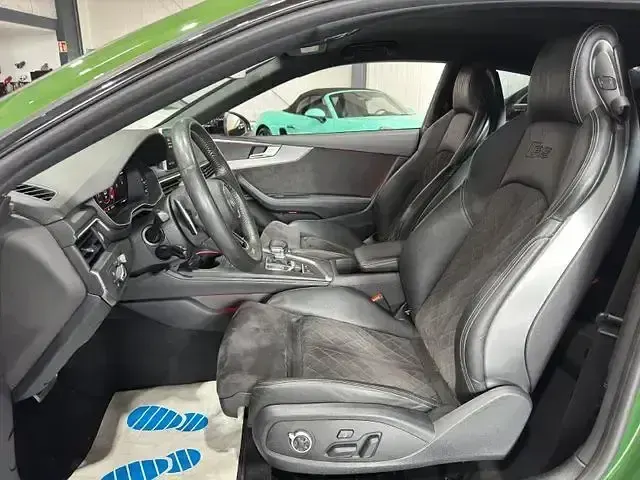 Gebraucht Audi RS5 Sport 450 PS (330 kW) 2018 Grün Coupé