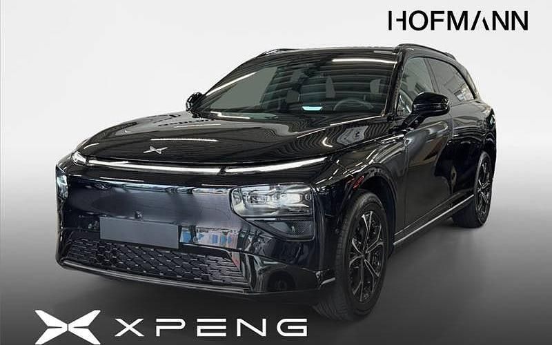 Schwarz Neu 2025 XPENG G9 RWD Standard Range SUV | 58.665 € (Fairer Preis) - Bild 1/4