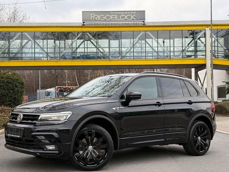 Schwarz Gebraucht 2019 VW Tiguan R-line SUV | 28.900 € (Guter Preis) - Bild 1/4