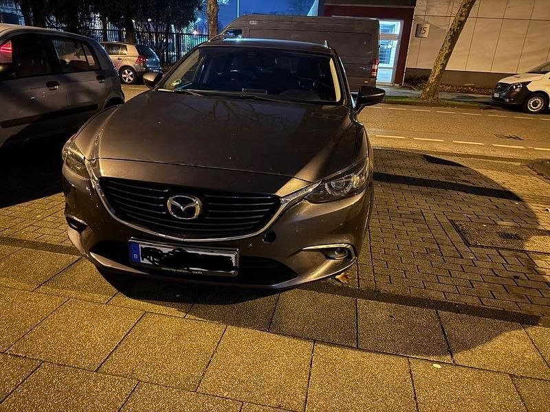 Grau Gebraucht 2015 Mazda 6 Exclusive-Line Kombi | 9.700 € (Superpreis) - Bild 1/4