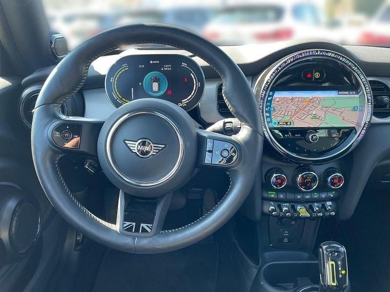 Gebraucht Mini Cooper SE 135 kW (184 PS) 2023 Schwarz Kleinwagen