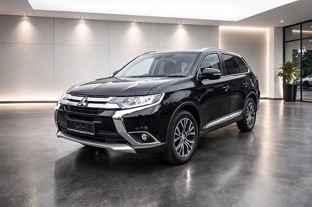 Gebraucht Mitsubishi Outlander 150 PS (110 kW) 2018 Schwarz (metallic) SUV