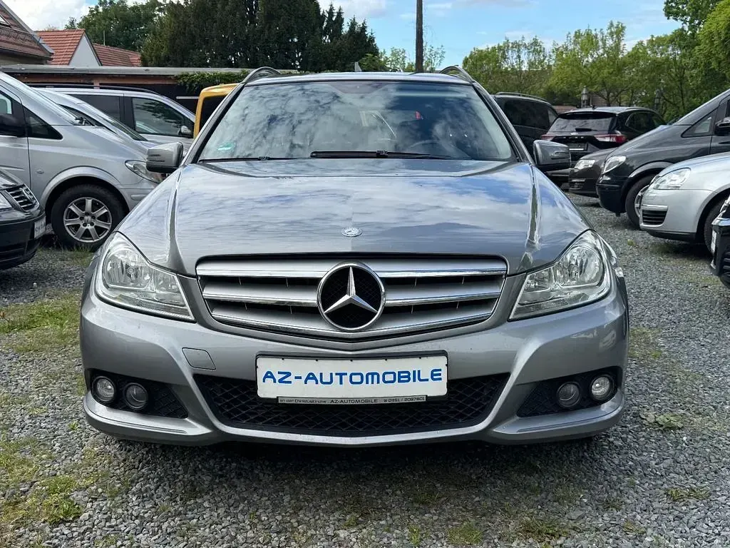 Gebraucht Mercedes C200 136 PS (100 kW) 2012 Silber Kombi