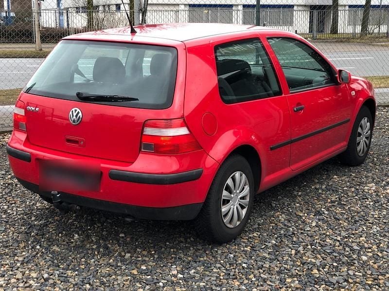 Gebraucht VW Golf IV 75 PS (55 kW) 2002 Rot Limousine