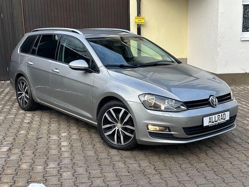 Silber Gebraucht 2015 VW Golf VII R-line Kombi | 11.490 € (Fairer Preis) - Bild 1/4