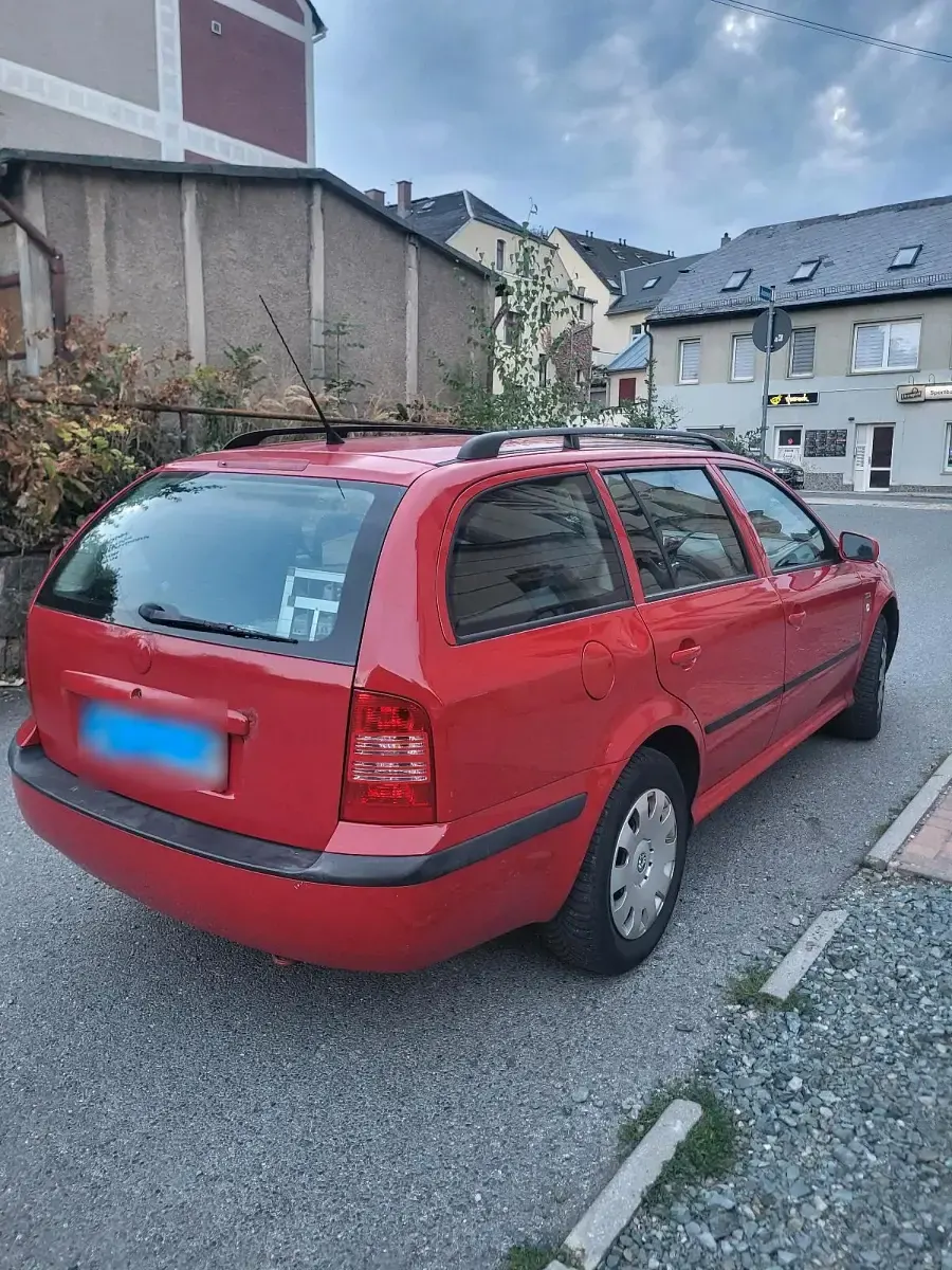 Gebraucht Skoda Octavia 100 PS (73 kW) 2004 Rot Kombi