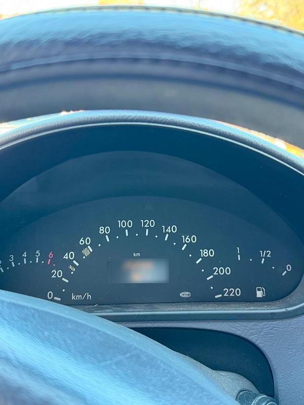 Gebraucht Mercedes A140 82 PS (60 kW) 2002 Schwarz Kleinwagen