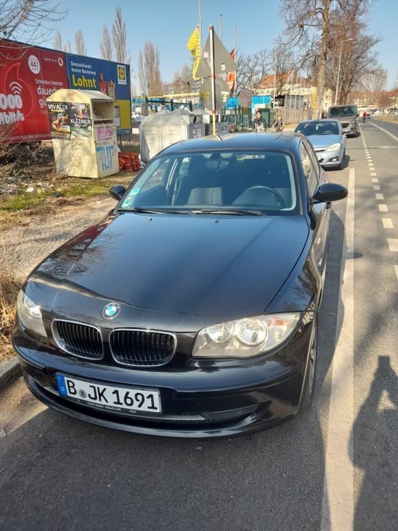 Schwarz Gebraucht 2008 BMW 116 Kleinwagen | 2.500 € (Guter Preis) - Bild 1/4