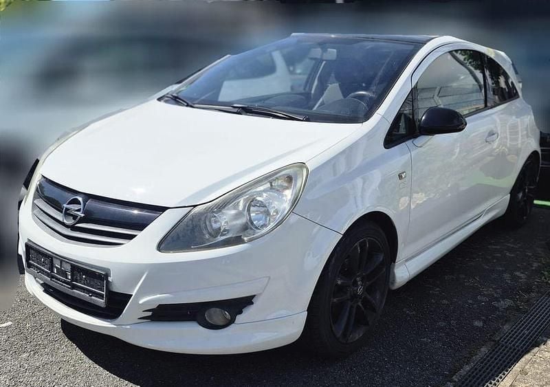 Usado Opel Corsa Innovation 90 HP (66 kW) 2009 Branco Citadino