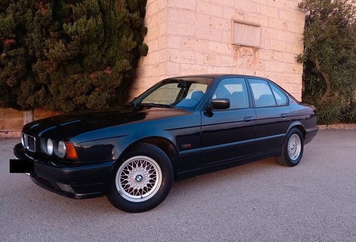 Gebraucht BMW 525 143 PS (105 kW) 1994 Schwarz Limousine