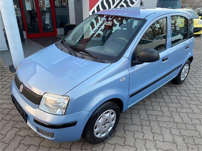 Gebraucht Fiat Panda 69 PS (50 kW) 2011 Colore esterno (azzurro settim Kleinwagen