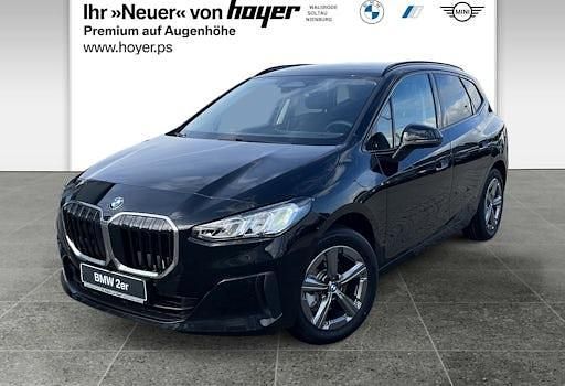 Neu BMW 218 Shadowline 136 PS (100 kW) 2025 Schwarz Kombi