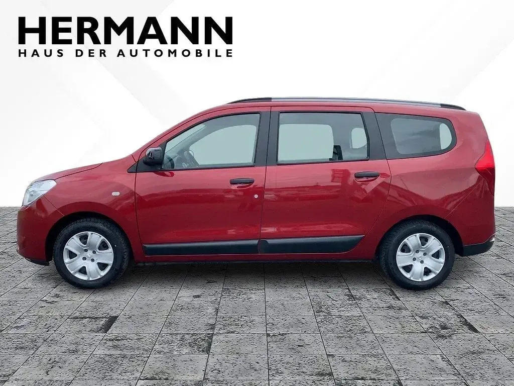 Gebraucht Dacia Lodgy Comfort 131 PS (96 kW) 2020 Kalaharirot metallic (rot) Van / Kleinbus