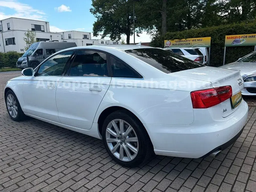 Używany Audi A6 Ambiente 245 KM (180 kW) 2014 Srebrny Sedan/Limuzyna