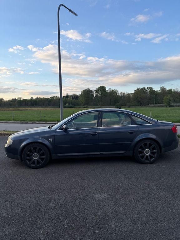 Używany Audi A6 Performance 299 KM (219 kW) 2002 Niebieski Sedan/Limuzyna