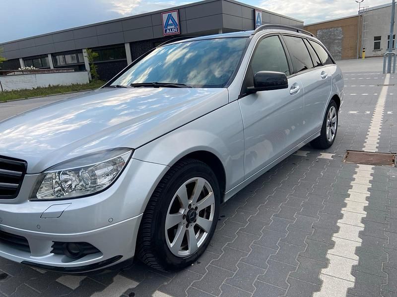 Gebraucht Mercedes C220 170 PS (125 kW) 2010 Silber Kombi