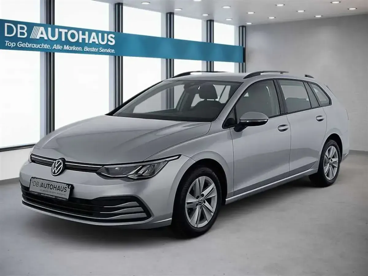 Gebraucht VW Golf VIII Life 110 PS (80 kW) 2023 Kombi